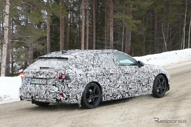 アウディ A4アバント 次期型プロトタイプ(スクープ写真)