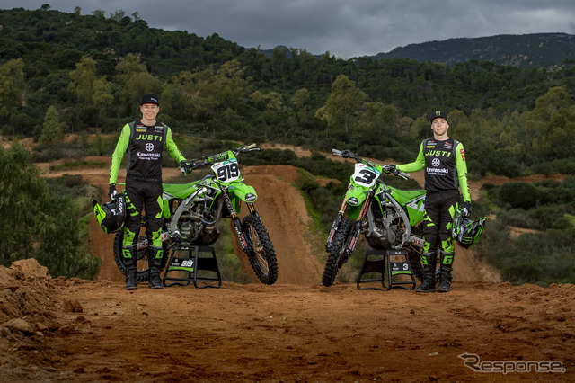 カワサキ・レーシングチームMXGPライダー:#3 フェーブルと#919 ワトソン