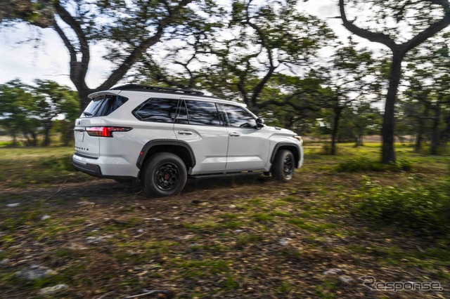 トヨタ・セコイア新型(TRD Pro)