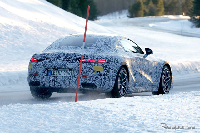 メルセデス AMG GTクーペ 次期型プロトタイプ(スクープ写真)