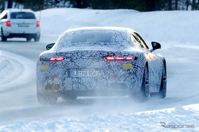 メルセデス AMG GTクーペ 次期型プロトタイプ(スクープ写真)