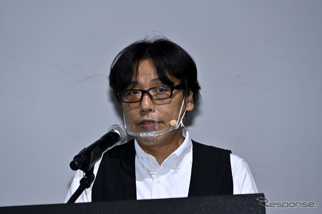 花岡アシスタントチーフエンジニア