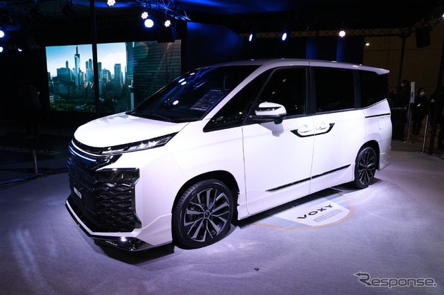 モデリスタ・ヴォクシー(東京オートサロン2022)