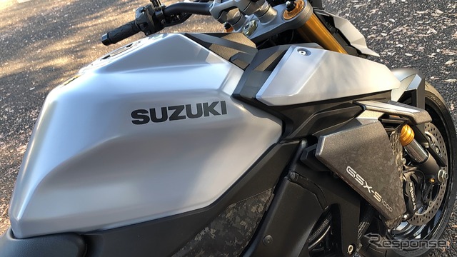 スズキ GSX-S1000 新型