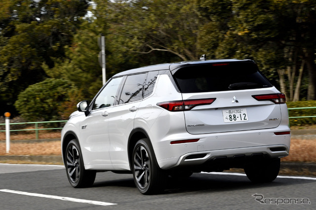 三菱 アウトランダーPHEV 新型