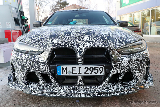 BMW M4 CSL 開発車両(スクープ写真)