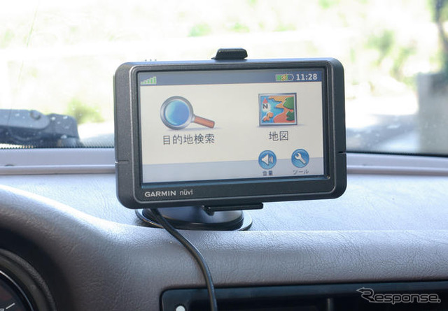 【GARMIN nuvi205Wインプレ その1】ワイド画面採用、ナビ機能強化の最新モデル