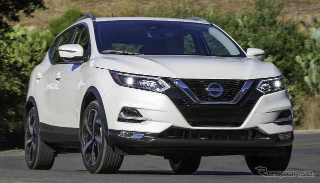 日産 ローグスポーツ の2022年モデル