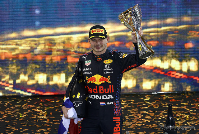 2021年F1ドライバーズチャンピオンに輝いたマックス・フェルスタッペン(写真は同年最終戦アブダビGP)。