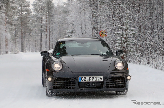 ポルシェ 911 改良新型プロトタイプ（スクープ写真）