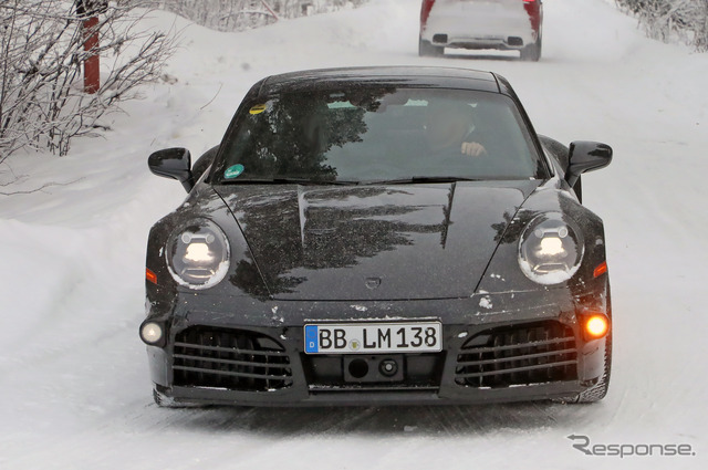 ポルシェ 911 改良新型プロトタイプ（スクープ写真）