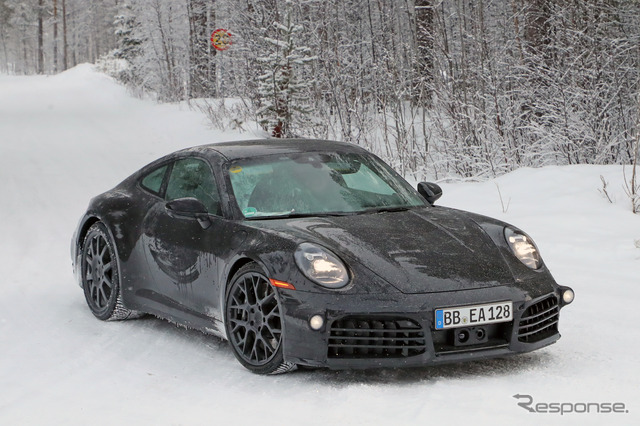 ポルシェ 911 改良新型プロトタイプ（スクープ写真）