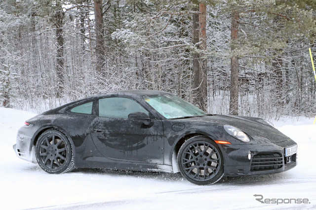 ポルシェ 911 改良新型プロトタイプ(スクープ写真)