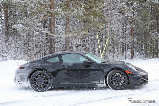 ポルシェ 911 改良新型プロトタイプ(スクープ写真)