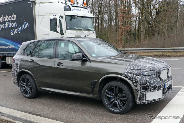BMW X5M 改良新型プロトタイプ(スクープ写真)