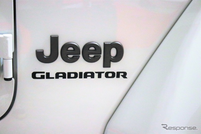ジープ・グラディエーター
