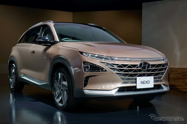 ヒョンデが日本市場に投入するFCEV『NEXO(ネッソ)』。価格は776万8300円で5月からオンラインで注文を受け付ける。納車は7月を予定