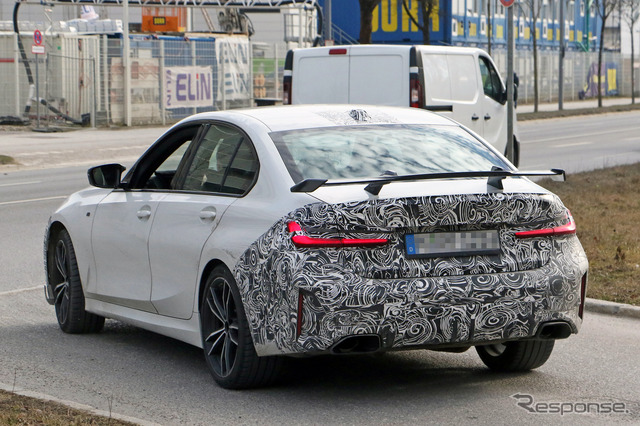 BMW M340i 改良新型プロトタイプ(スクープ写真)