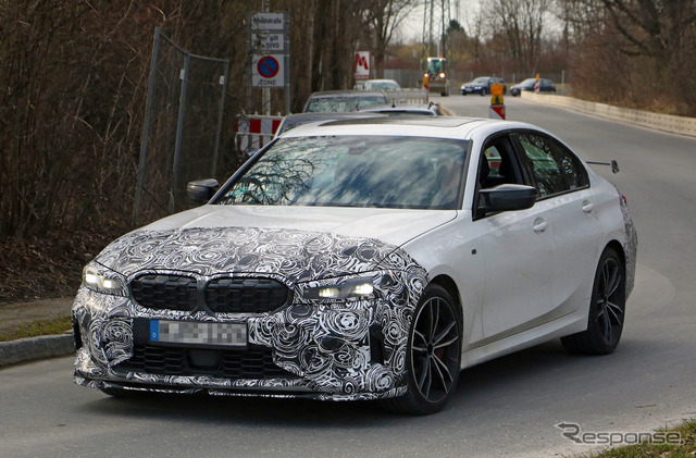 BMW M340i 改良新型プロトタイプ(スクープ写真)