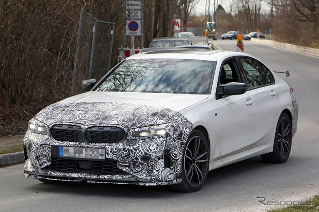 BMW M340i 改良新型プロトタイプ(スクープ写真)