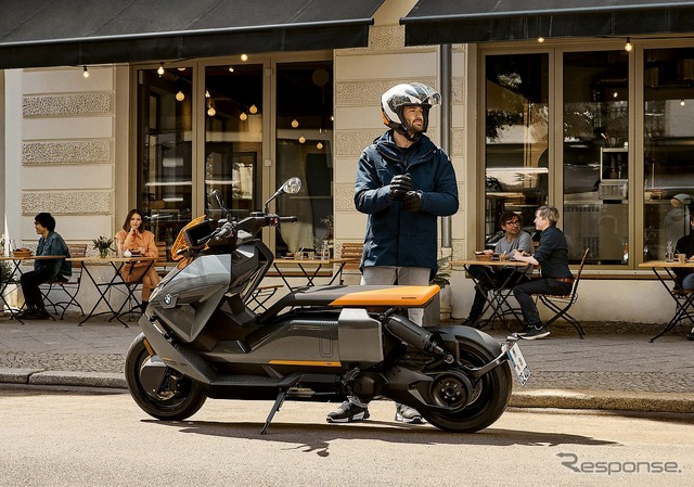 BMW CE 04