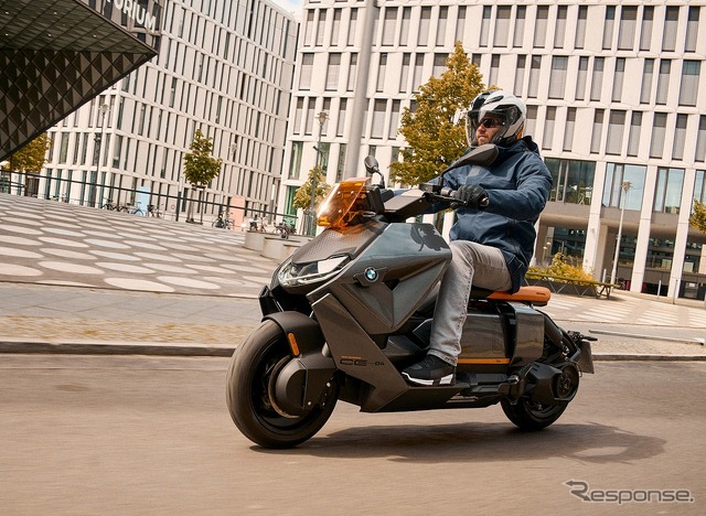 BMW CE 04