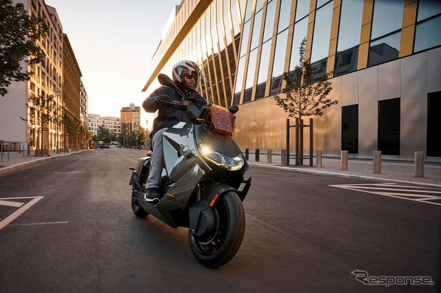 BMW CE 04