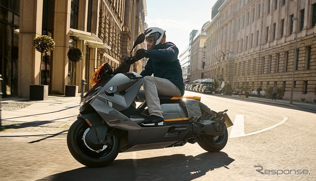 BMW CE 04