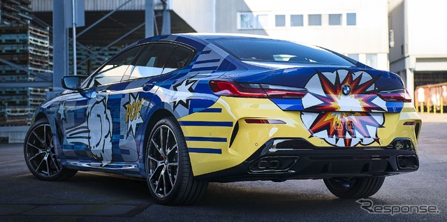 BMW THE 8 X JEFF KOONS