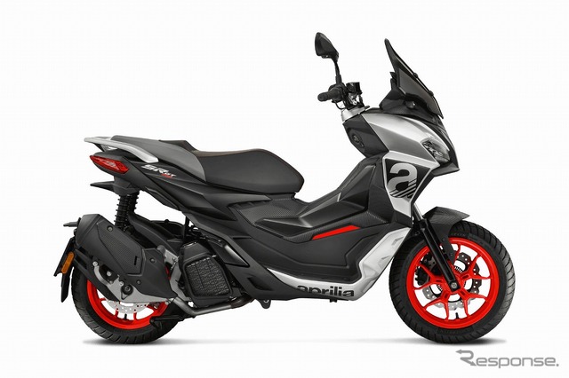アプリリア SR GT 200 スポーツ(イリジウムグレー)