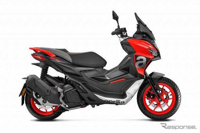 アプリリア SR GT 200 スポーツ(ストリートゴールド)