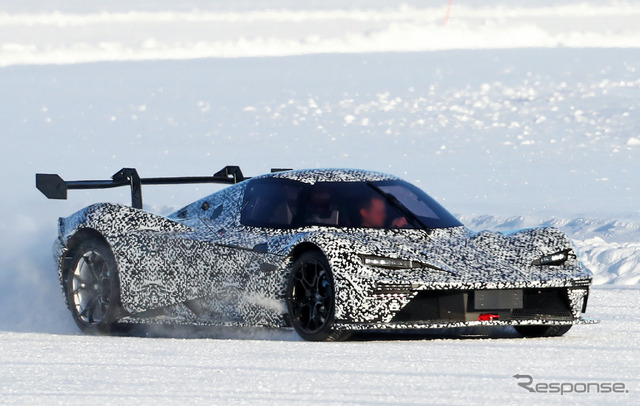 KTM X-BOW GT2 公道バージョン（スクープ写真）