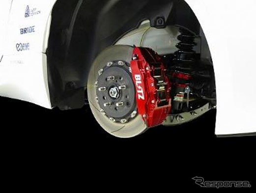 トヨタ GR86 ZN8 Rear 4POT 装着写真