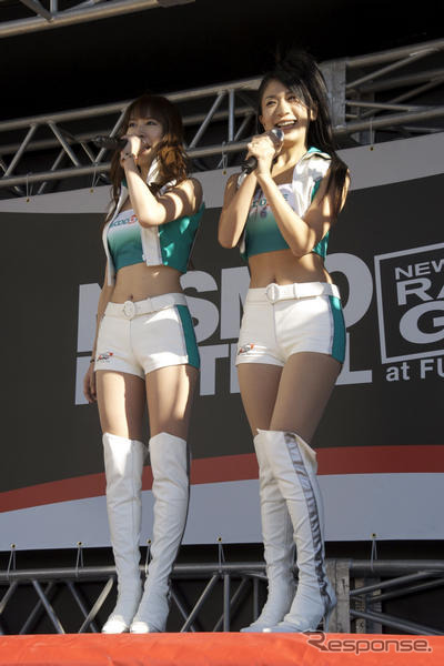 【NISMOフェスティバル08】レースクイーン写真蔵…ウッドワン