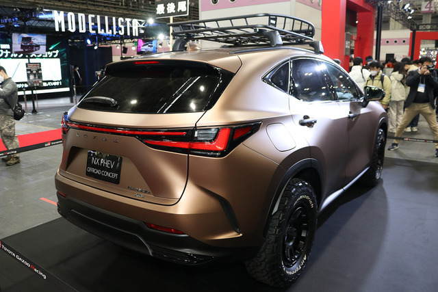 GRガレージ レクサスNX PHEV