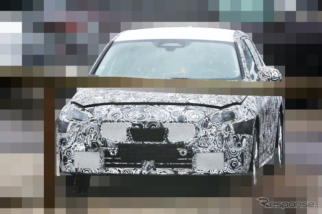 BMW 1シリーズ 改良新型プロトタイプ(スクープ写真)