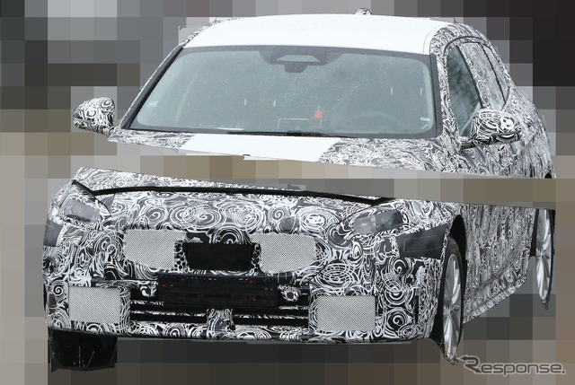 BMW 1シリーズ 改良新型プロトタイプ(スクープ写真)