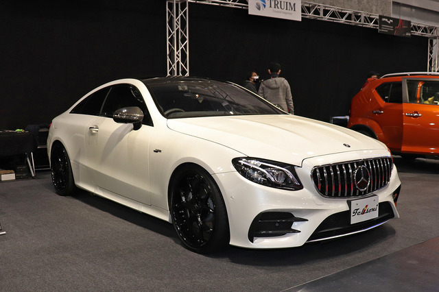 メルセデス-ベンツ・E53クーペAMG by フェリースソニード