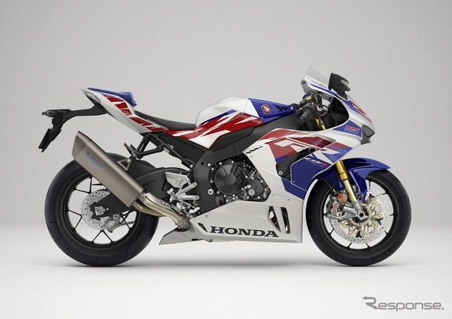 ホンダ CBR1000RR-RファイヤーブレードSP 30th アニバーサリー