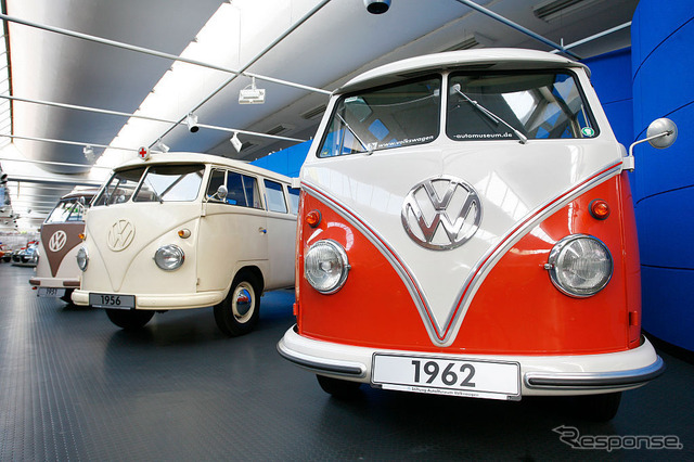 1985年に開館したVW自動車博物館に展示されたタイプ2(1985年)