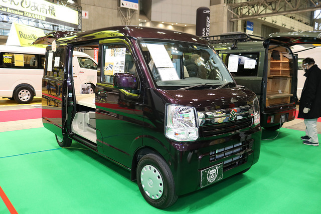 ルートシックス ウォームス
