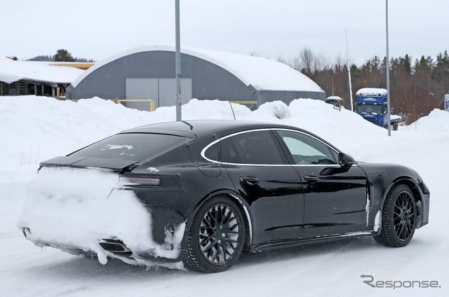 ポルシェ パナメーラ 次期型プロトタイプ(スクープ写真)