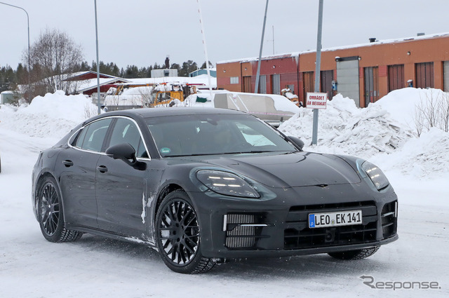 ポルシェ パナメーラ 次期型プロトタイプ(スクープ写真)