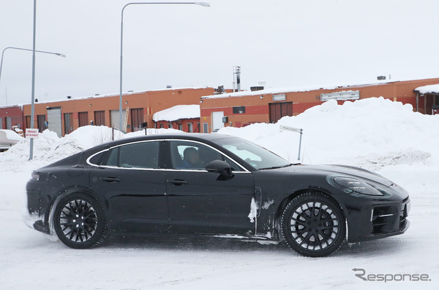 ポルシェ パナメーラ 次期型プロトタイプ(スクープ写真)