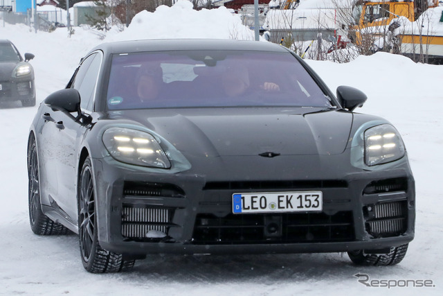 ポルシェ パナメーラ 次期型プロトタイプ(スクープ写真)