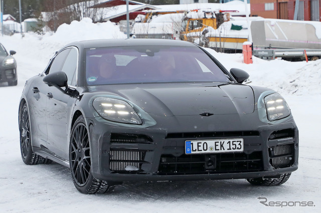ポルシェ パナメーラ 次期型プロトタイプ(スクープ写真)