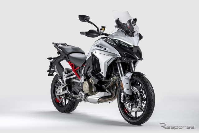 ドゥカティ・ムルティストラーダ V4 の2022年モデル