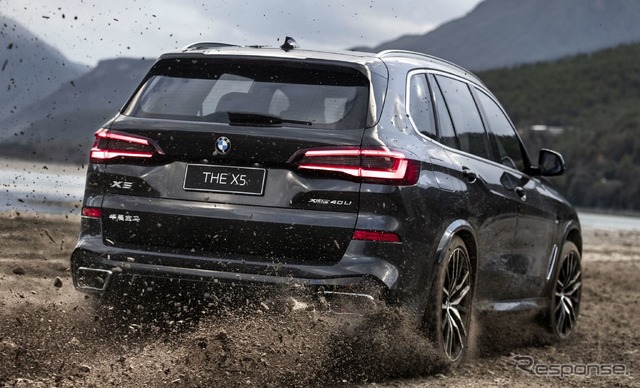 BMW X5 のロングホイールベース仕様「xDrive40Li」