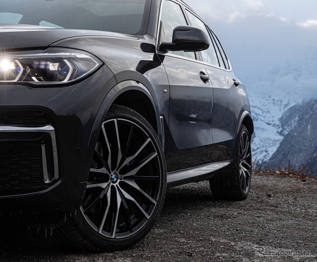 BMW X5 のロングホイールベース仕様「xDrive40Li」