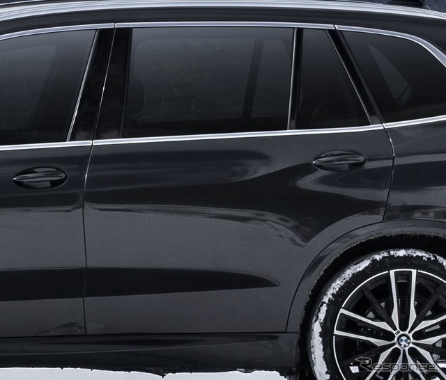 BMW X5 のロングホイールベース仕様「xDrive40Li」
